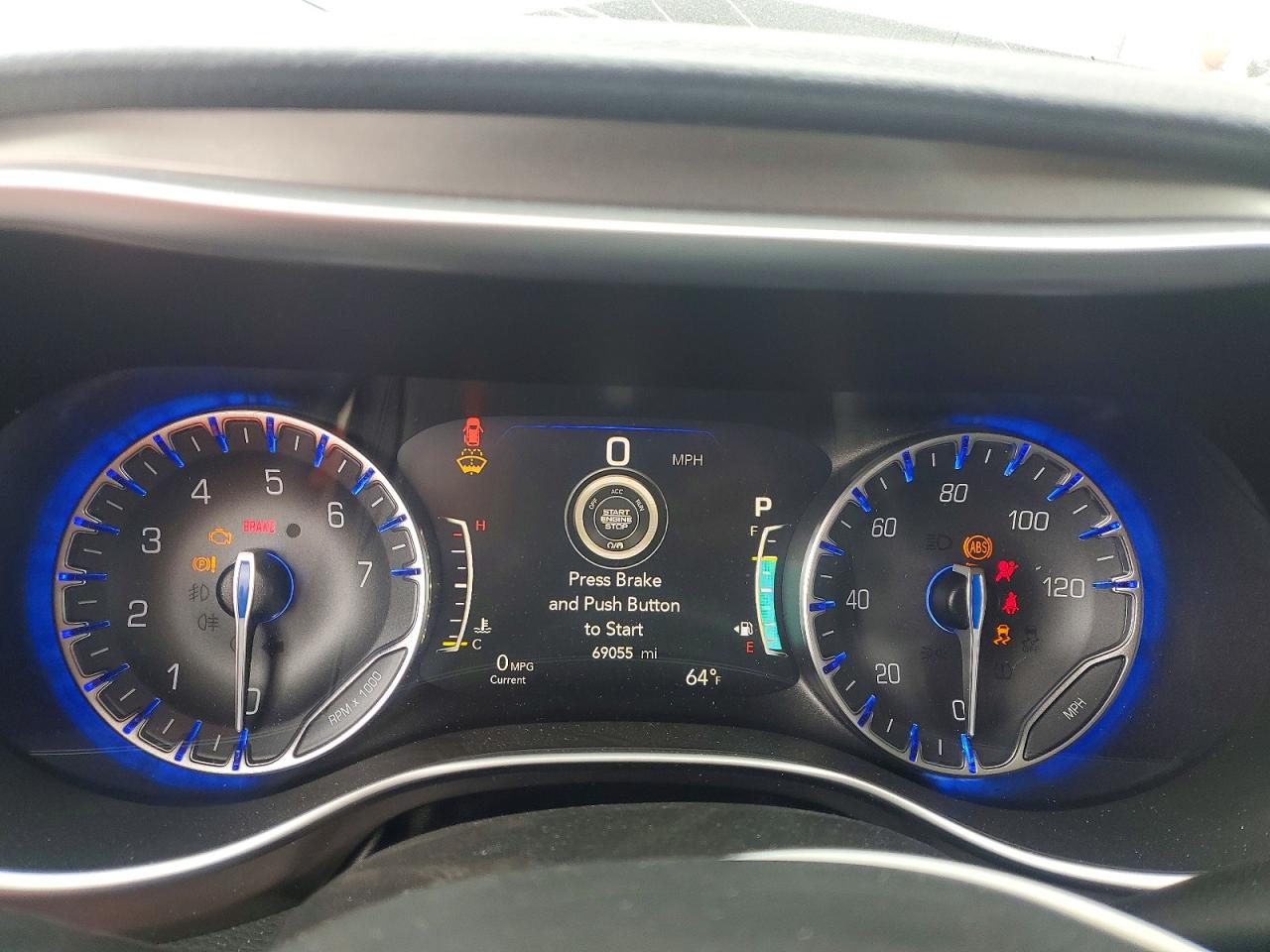 Chrysler Pacifica Limited