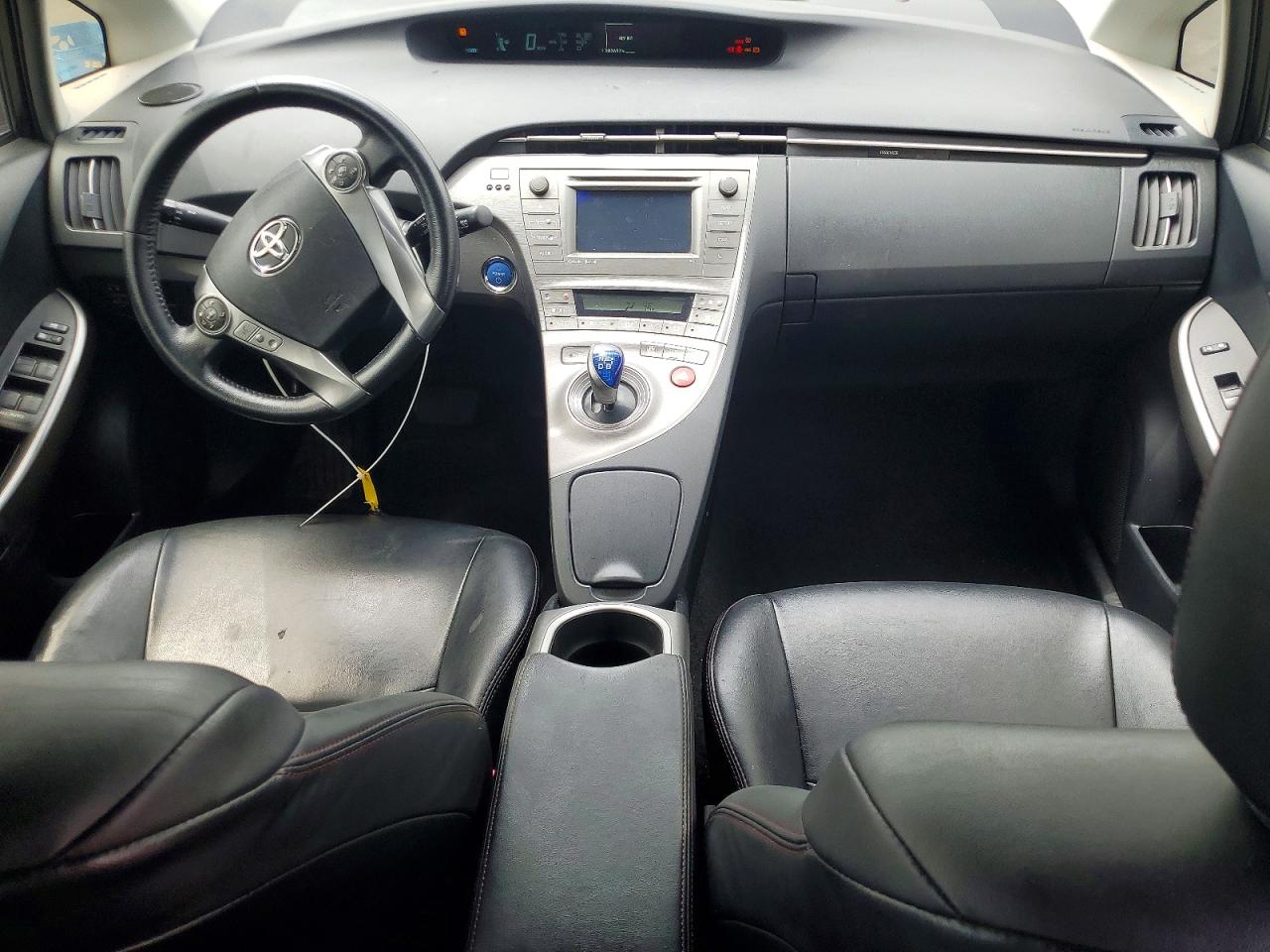 Toyota Prius Persona Series Se