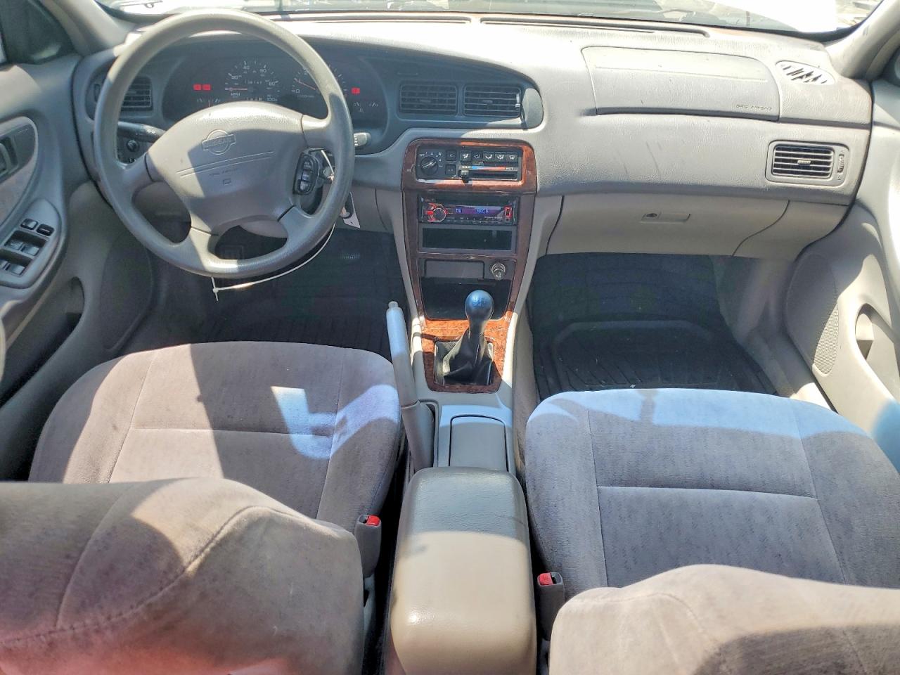 Nissan Altima Xe