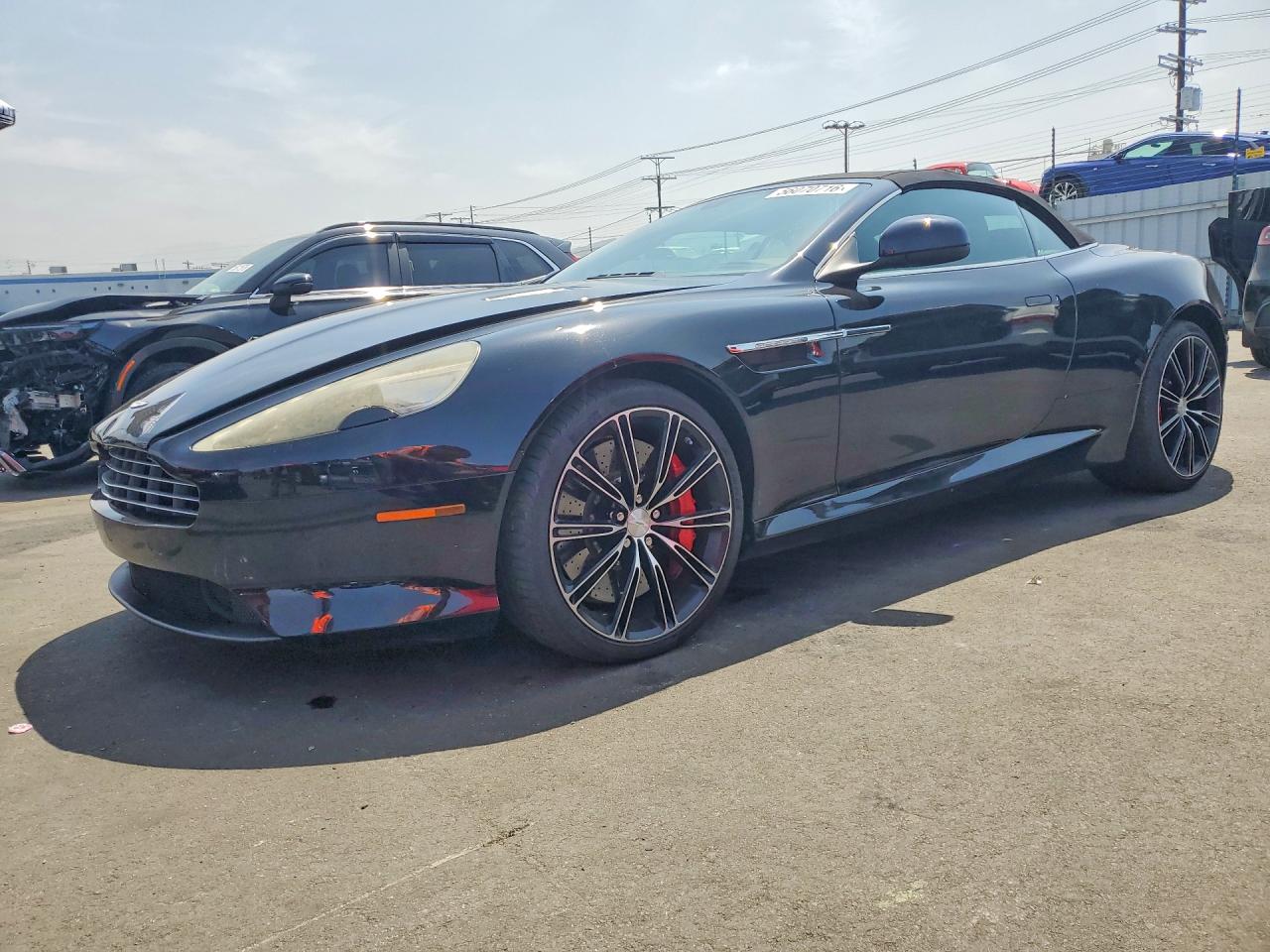 Salvage Aston Martin DB9 Image