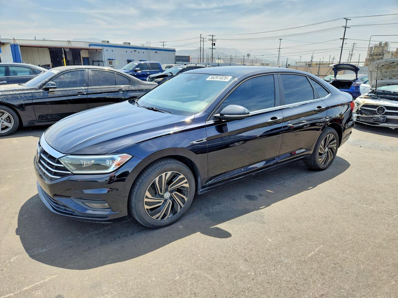 Salvage Volkswagen Jetta Image