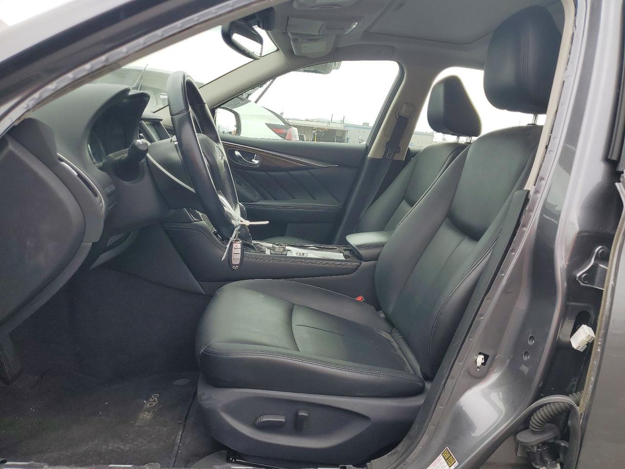 INFINITI Q50 3.0t Luxe