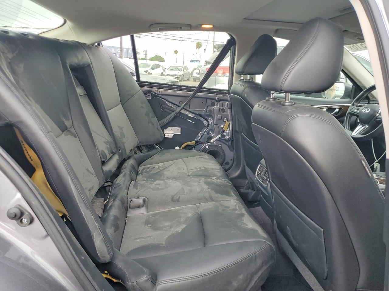 INFINITI Q50 3.0t Luxe