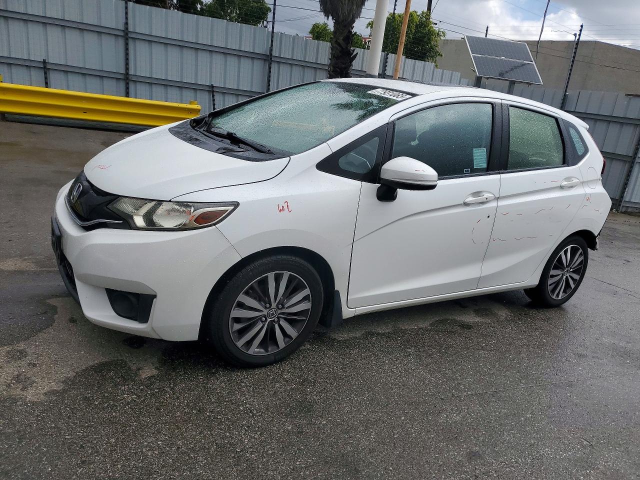 Salvage Honda Fit Image