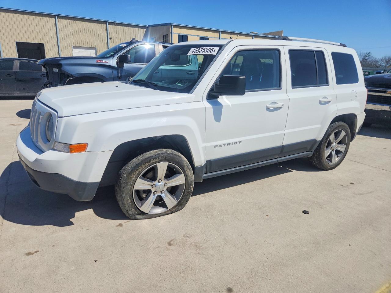 Salvage Jeep Patriot Image