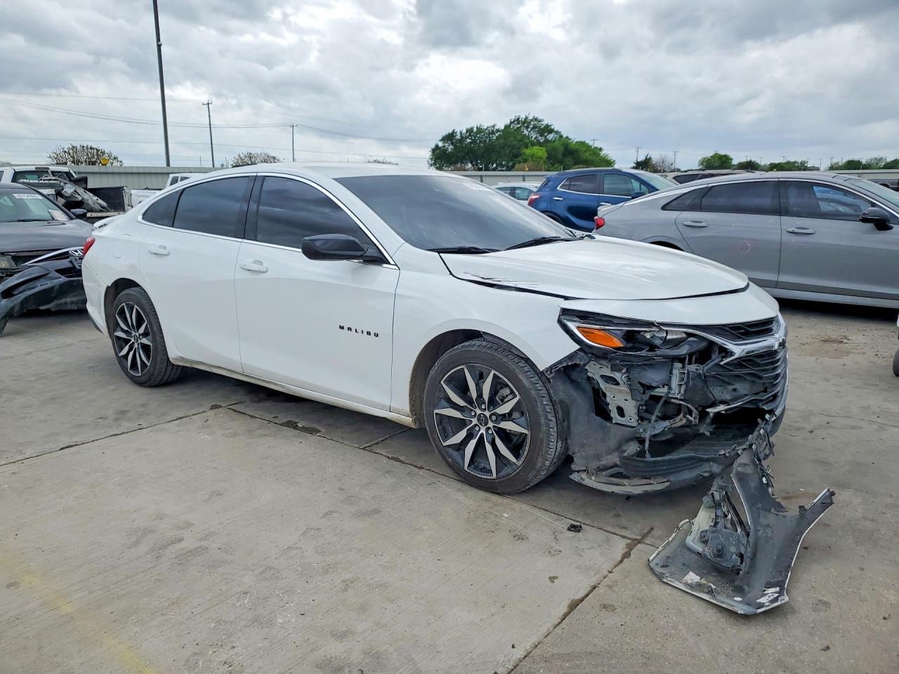 Chevrolet Malibu Rs