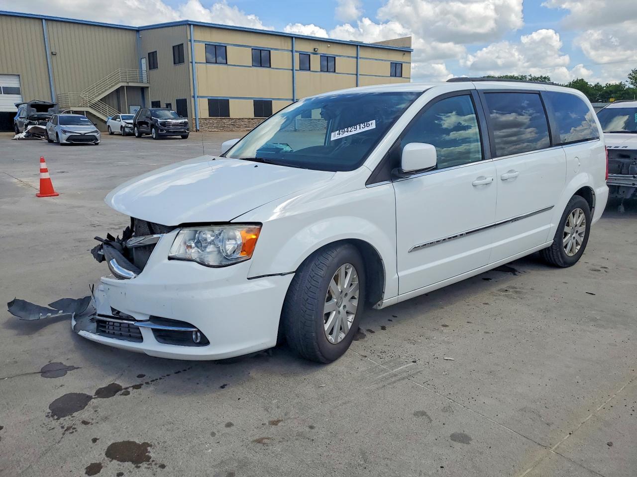 Salvage Chrysler Minivan Image