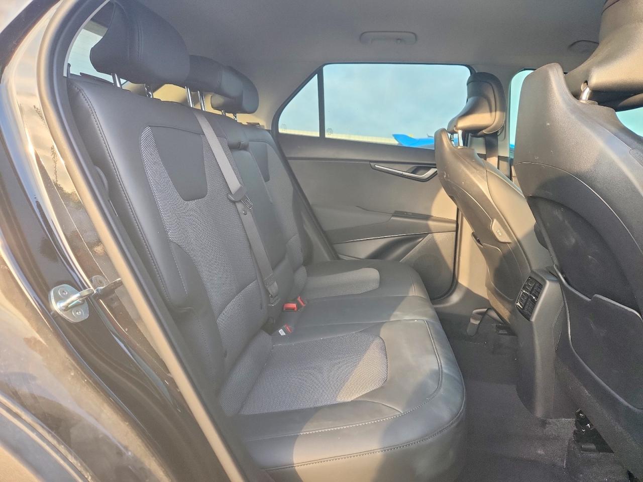 Kia Niro Ex