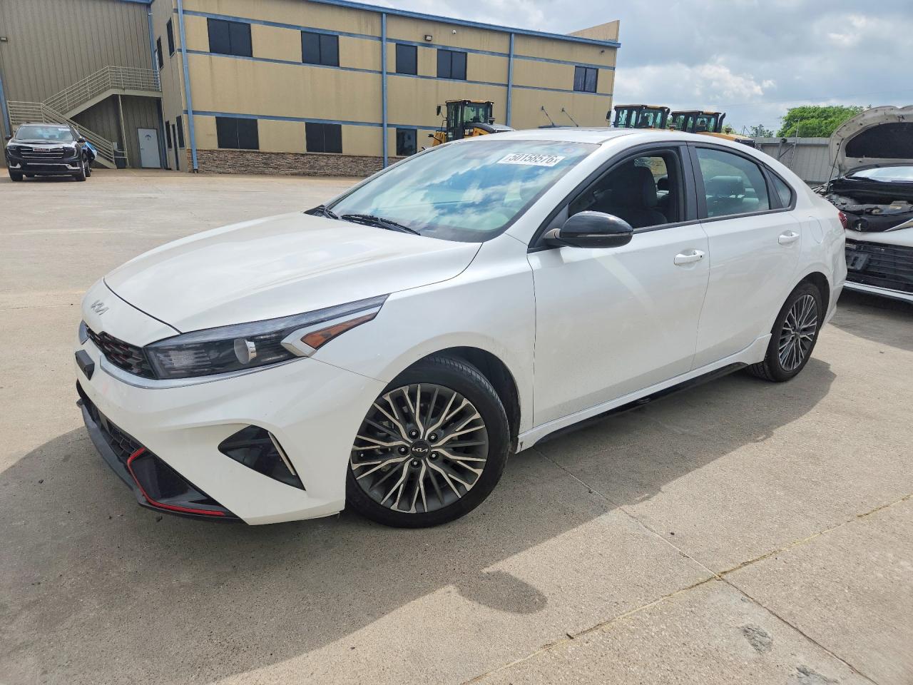Salvage Kia Forte Image