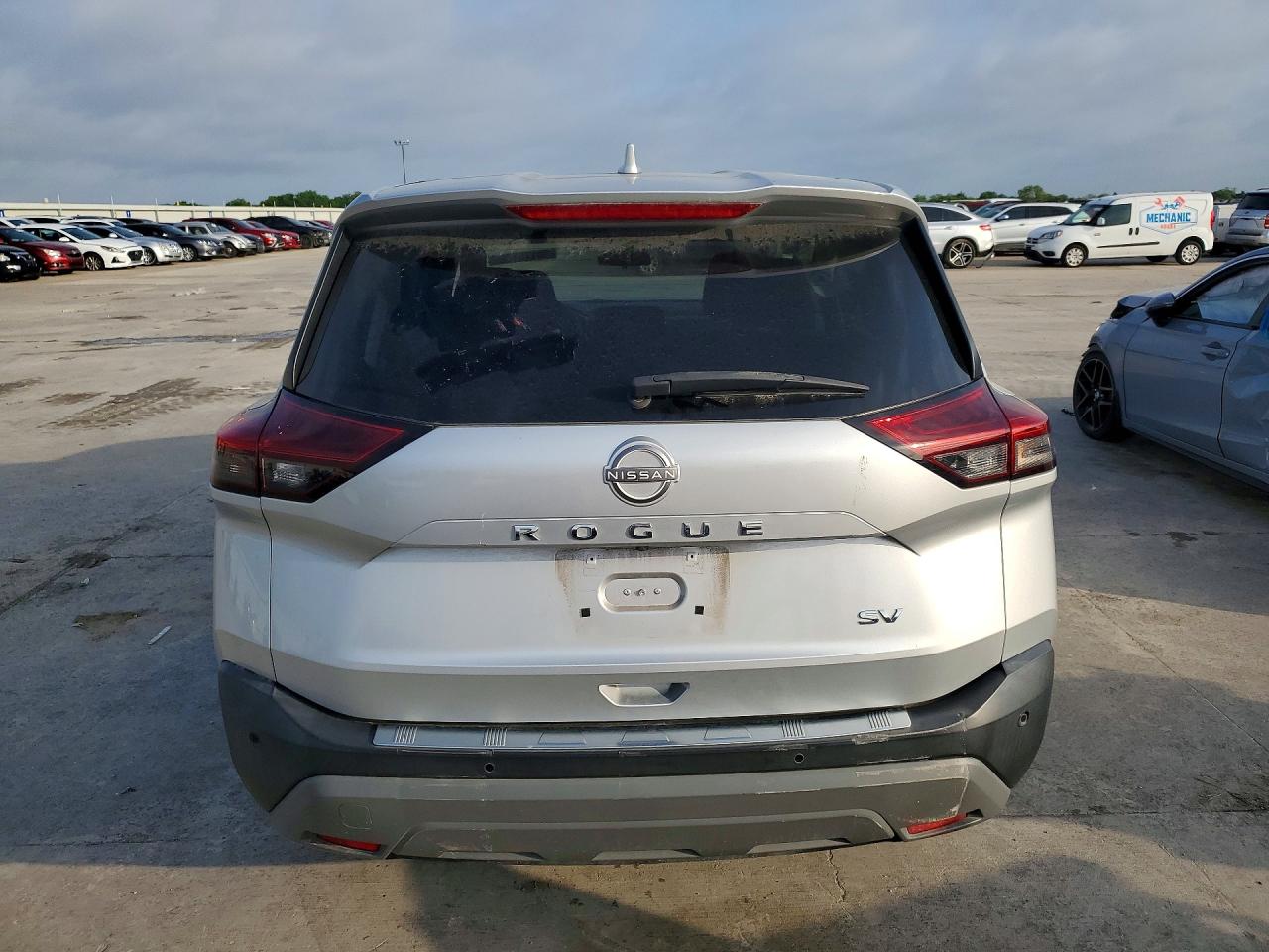 Nissan Rogue Sv