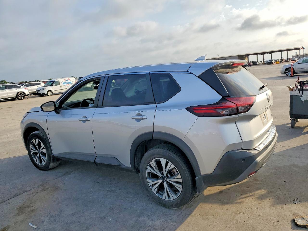 Nissan Rogue Sv