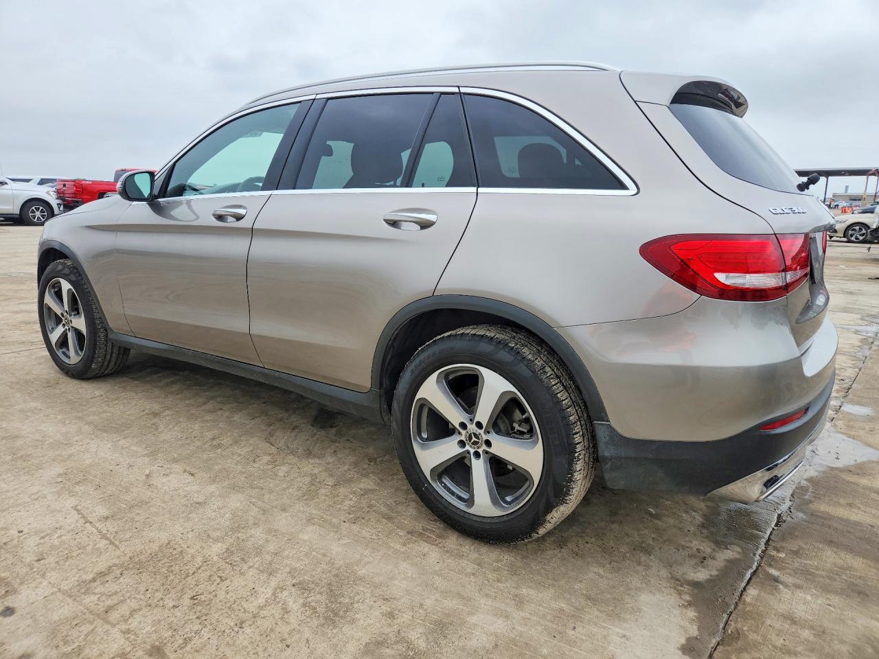 Mercedes-Benz GLC 300