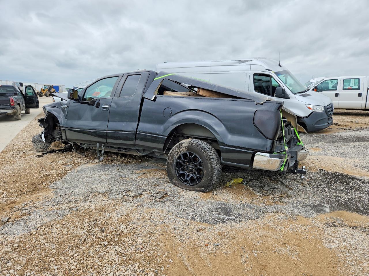 Ford F-150 Super Cab