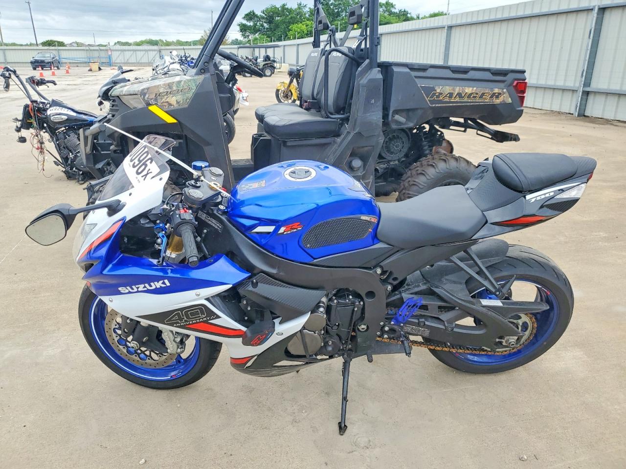 Suzuki Gsxr750