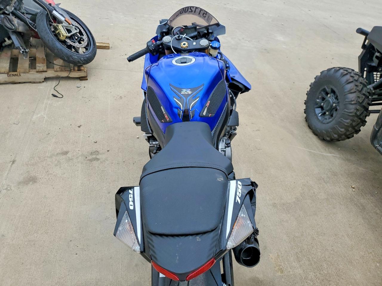 Suzuki Gsxr750