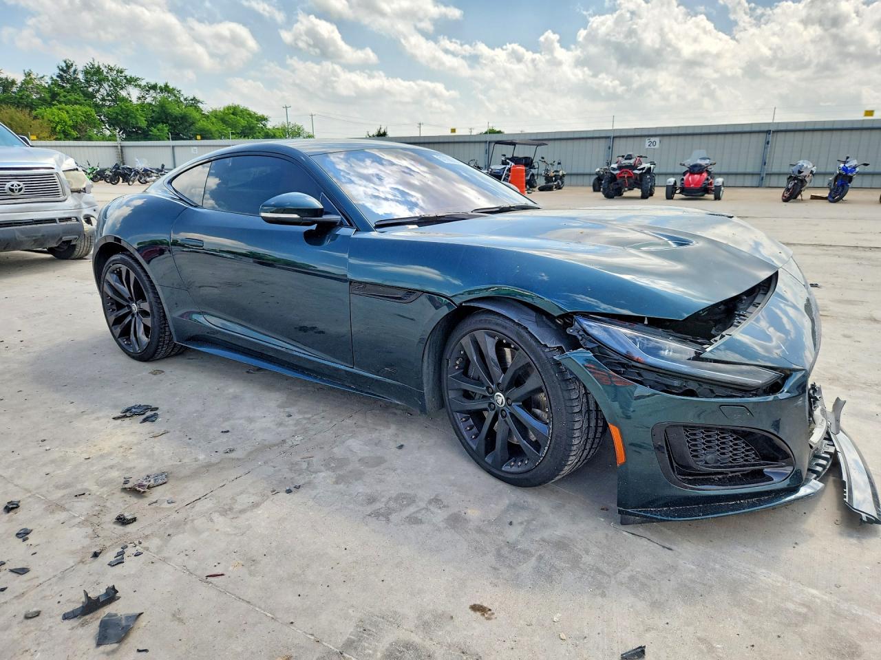 Jaguar F-TYPE 75