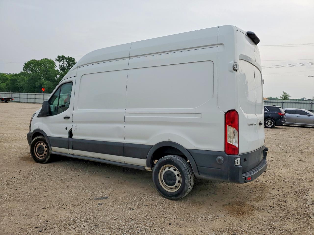 Ford Transit T-250