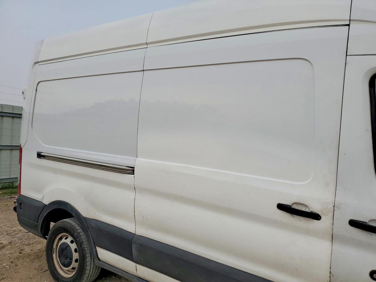 Ford Transit T-250