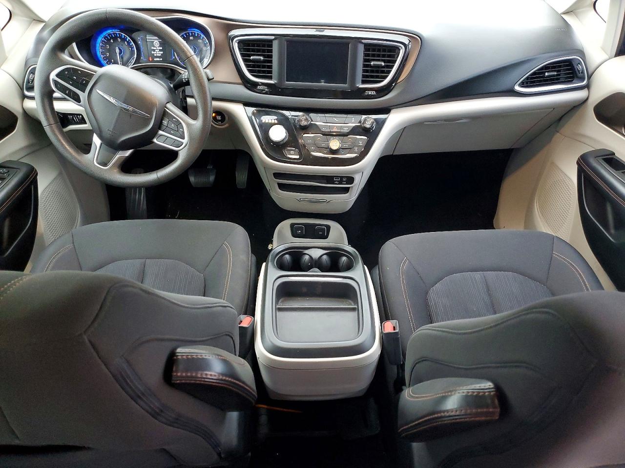 Chrysler Pacifica Touring Plus