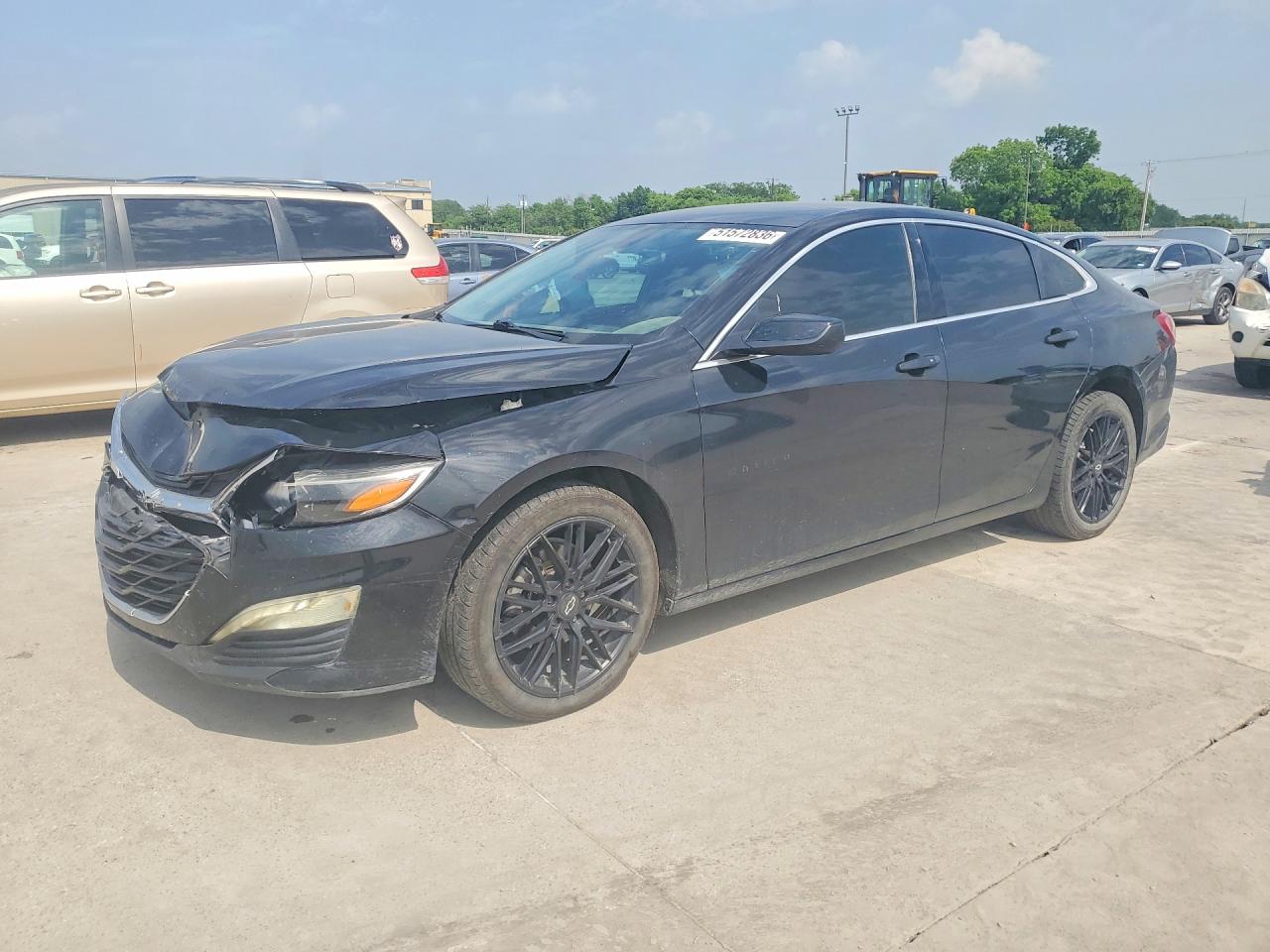 Salvage Chevrolet Malibu Image