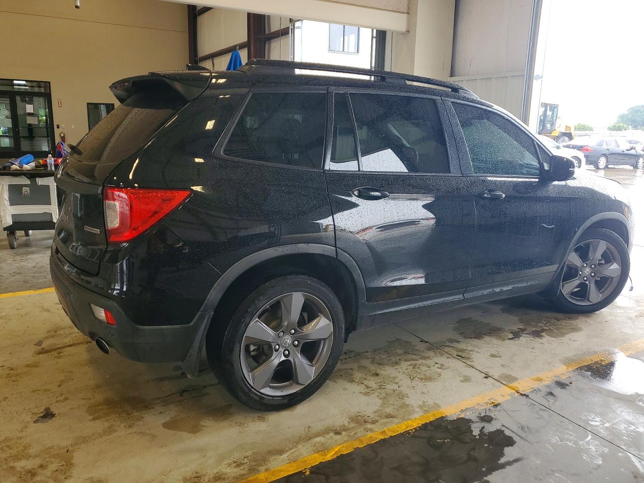 Honda Passport Touring