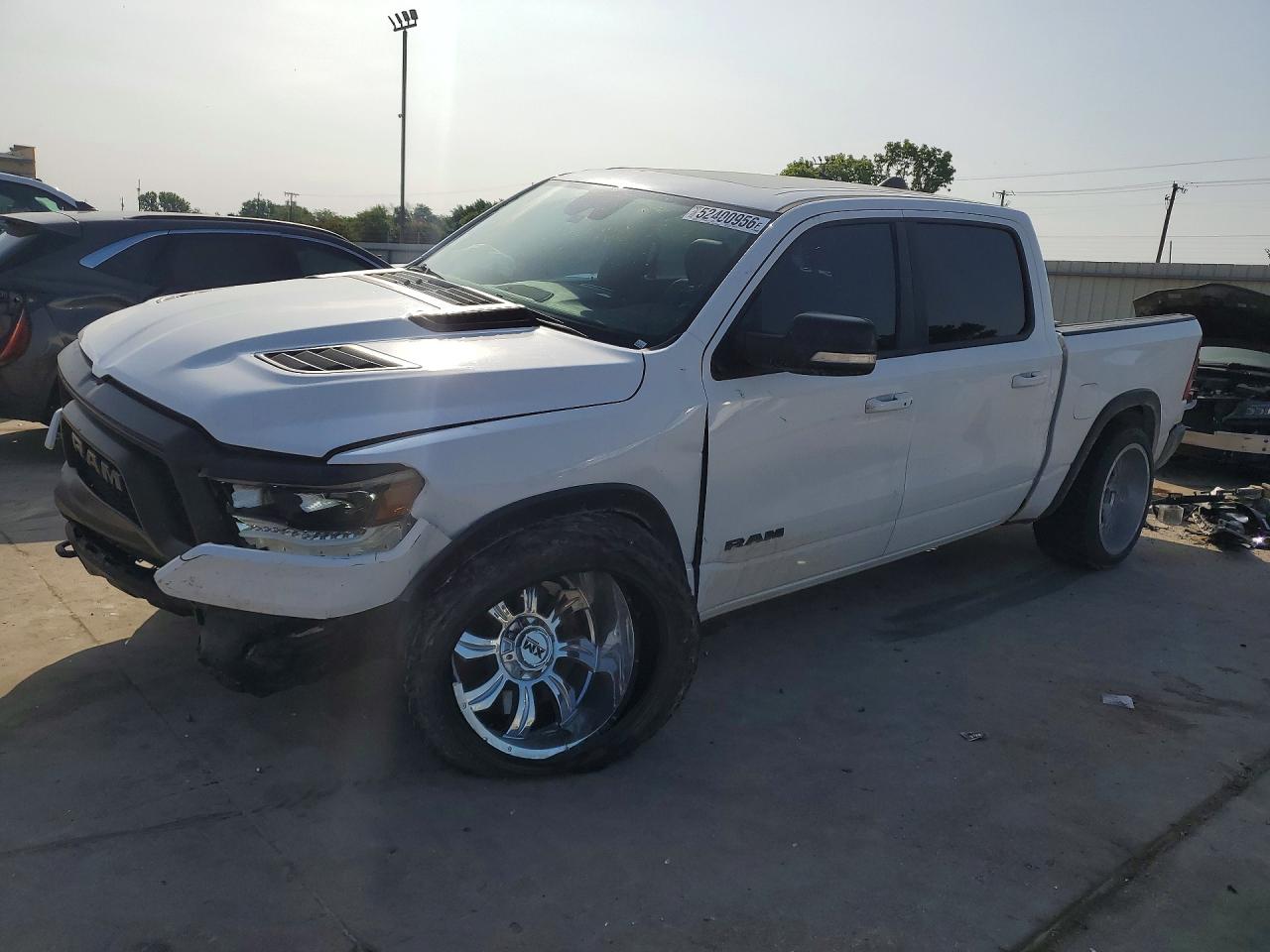 Salvage Ram 1500 Image