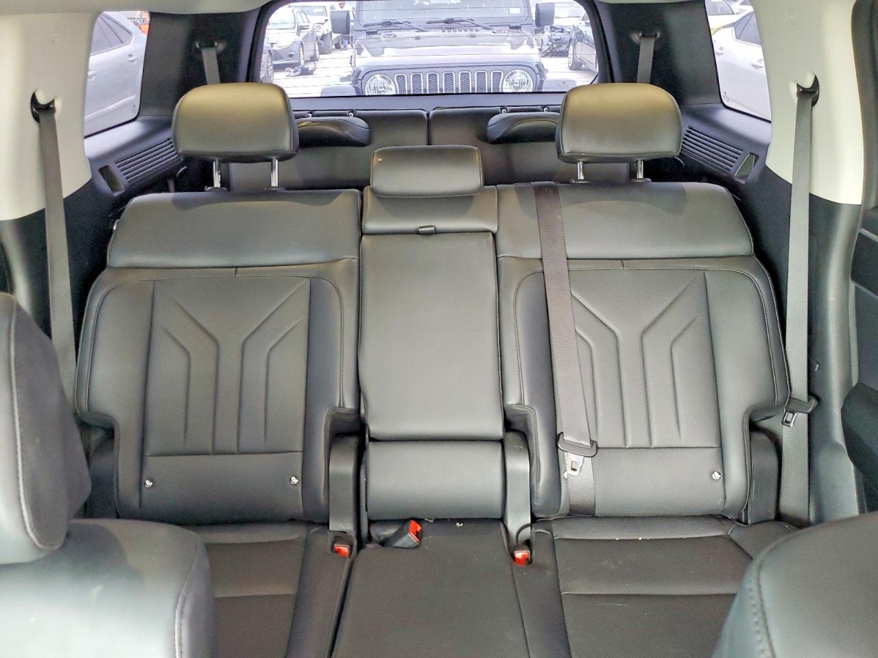 Hyundai SANTA FE Sel