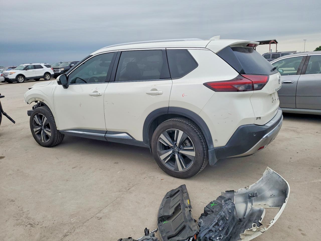 Nissan Rogue Platinum