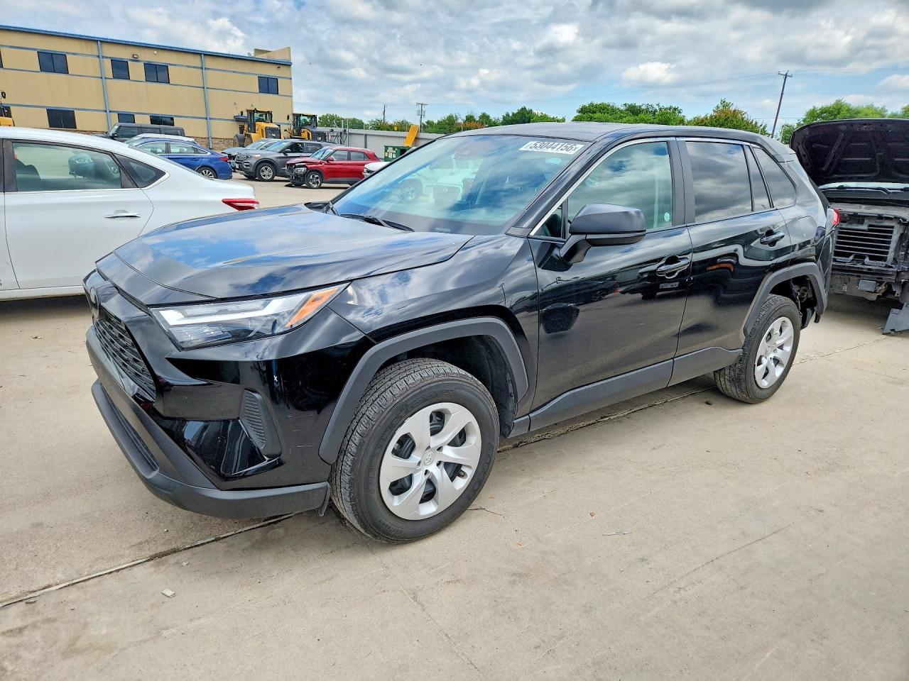 Salvage Toyota RAV4 Image