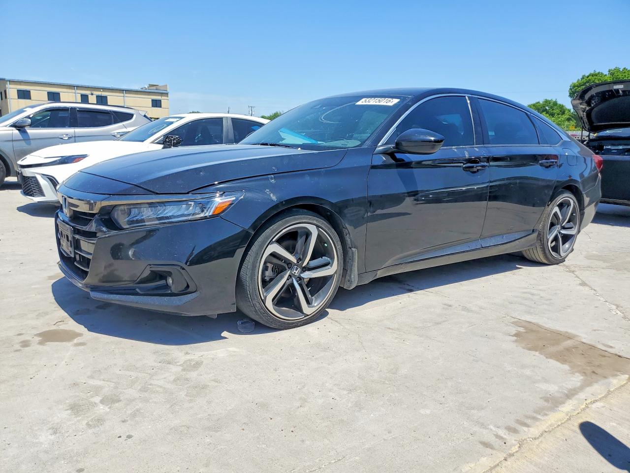 Salvage Honda Accord Image