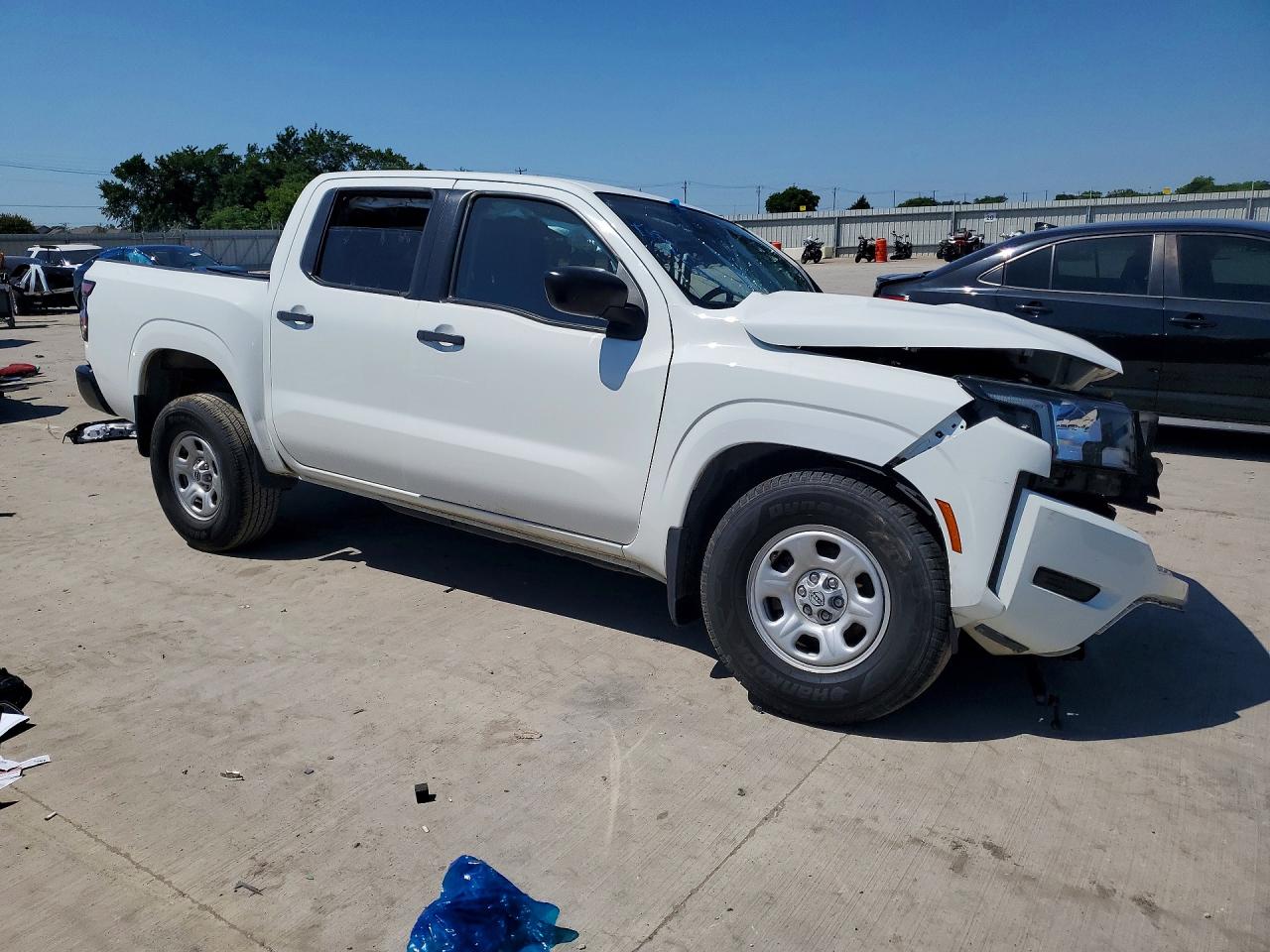 Nissan Frontier S