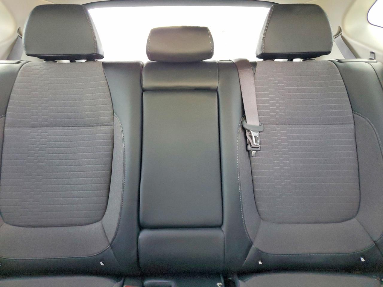 Kia Seltos S