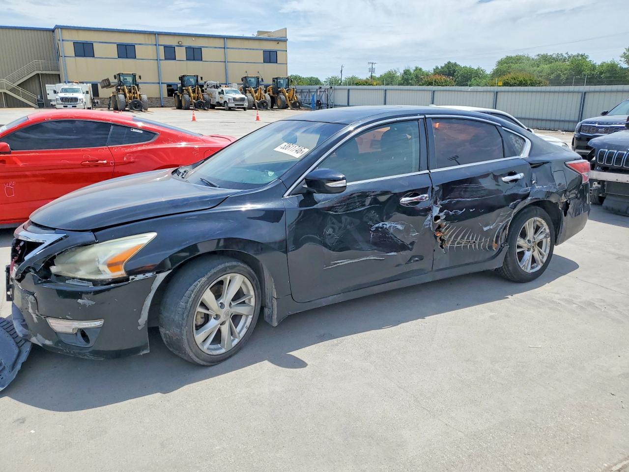 Salvage Nissan Altima Image