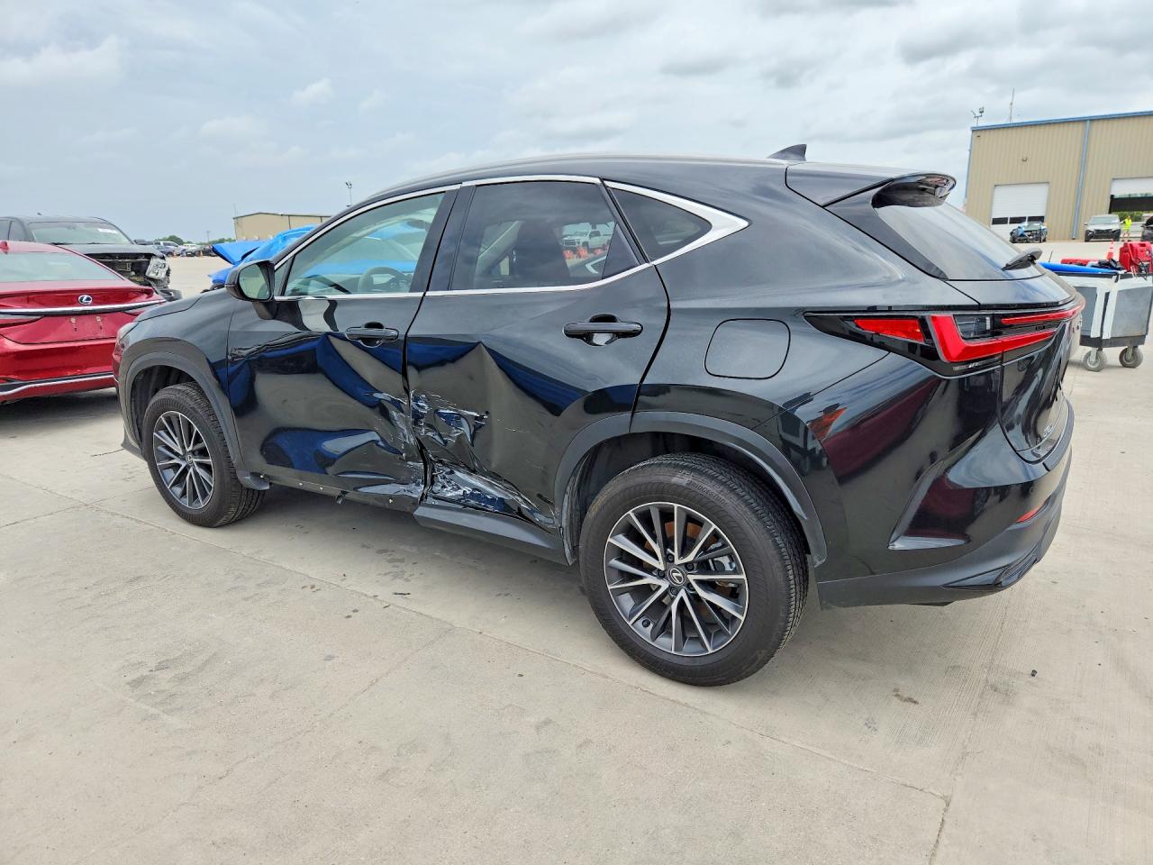 Lexus NX Premium