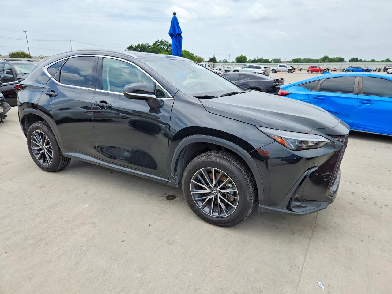 Lexus NX Premium