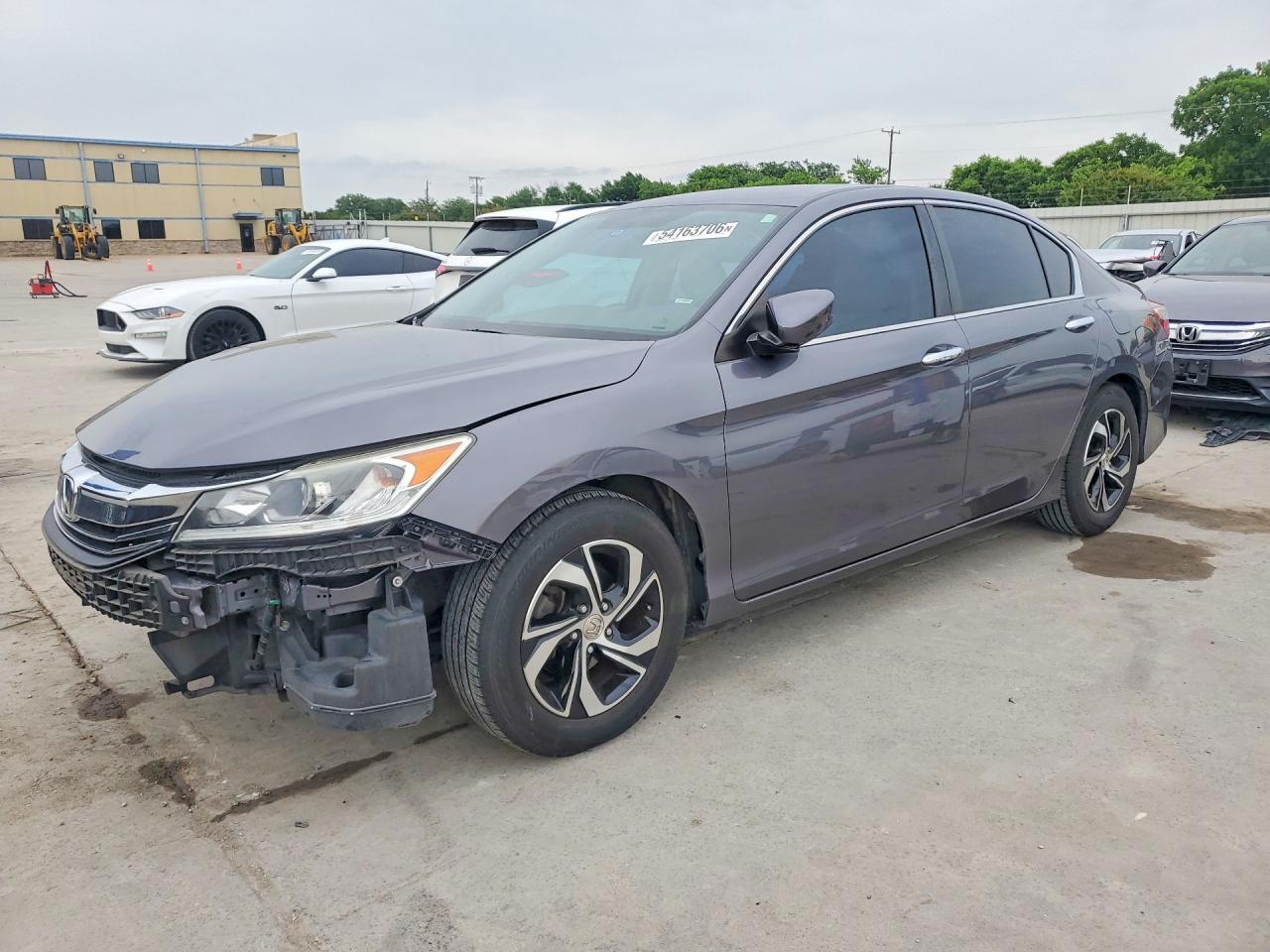 Salvage Honda Accord Image