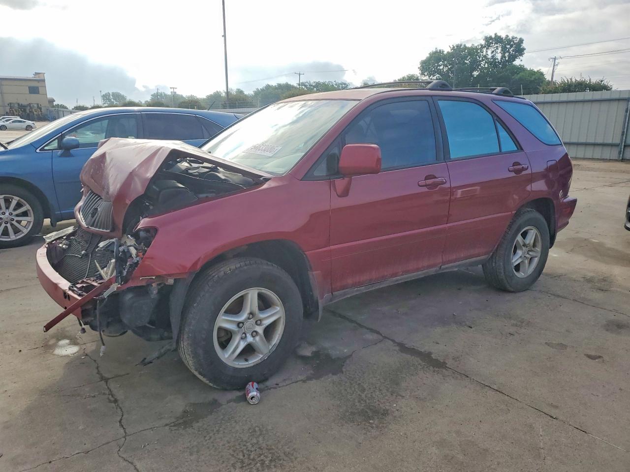 Salvage Lexus RX Image