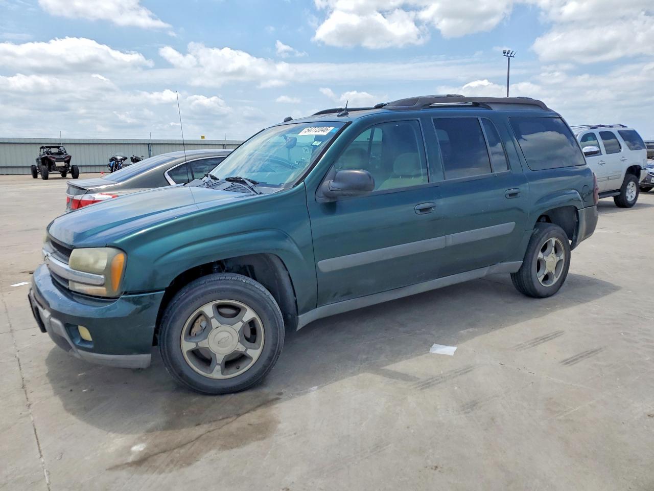 Salvage Chevrolet Trailblaze Image
