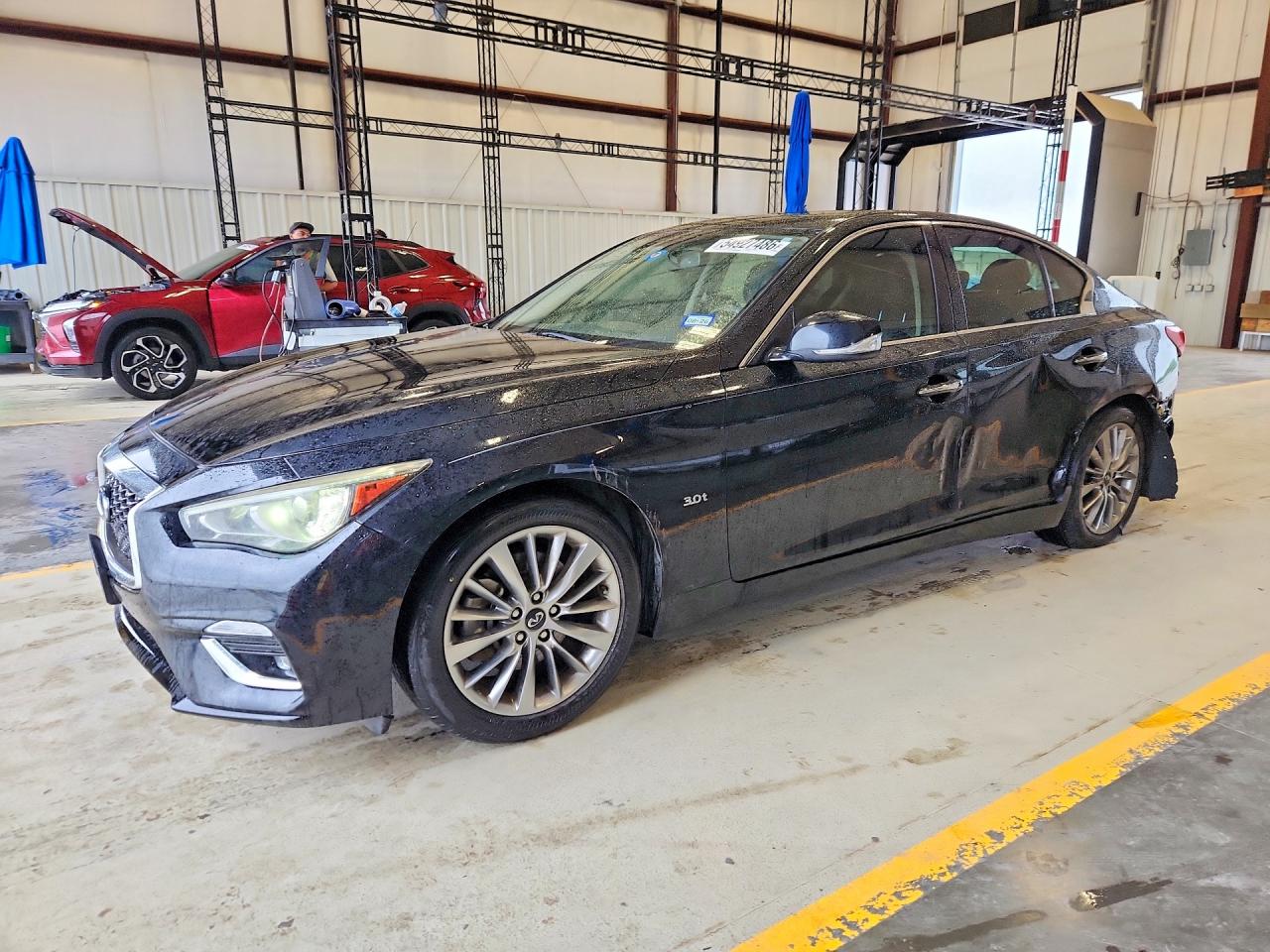 Salvage INFINITI Q50 Image