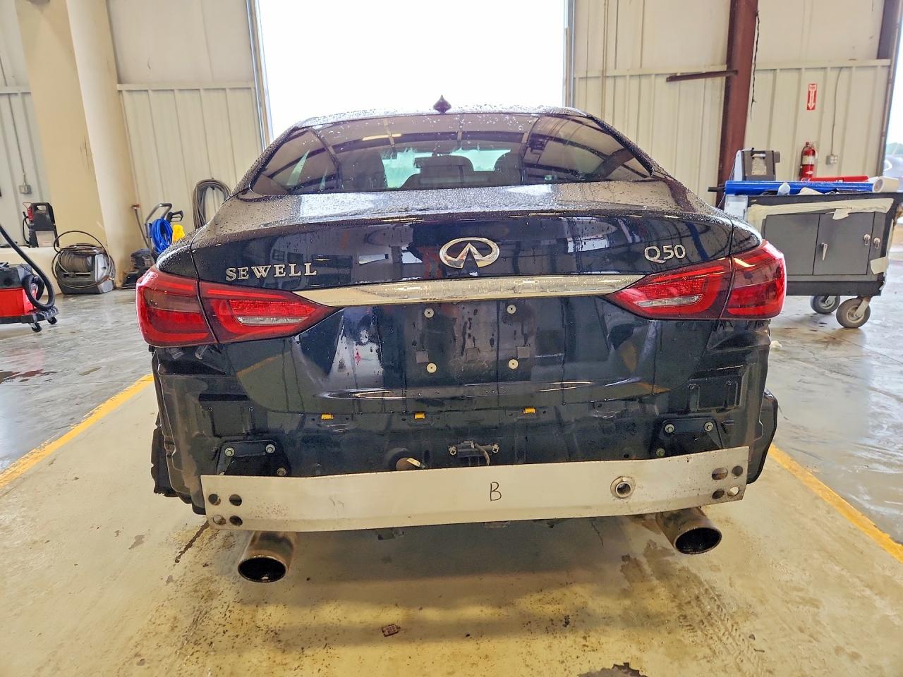 INFINITI Q50 3.0t Luxe