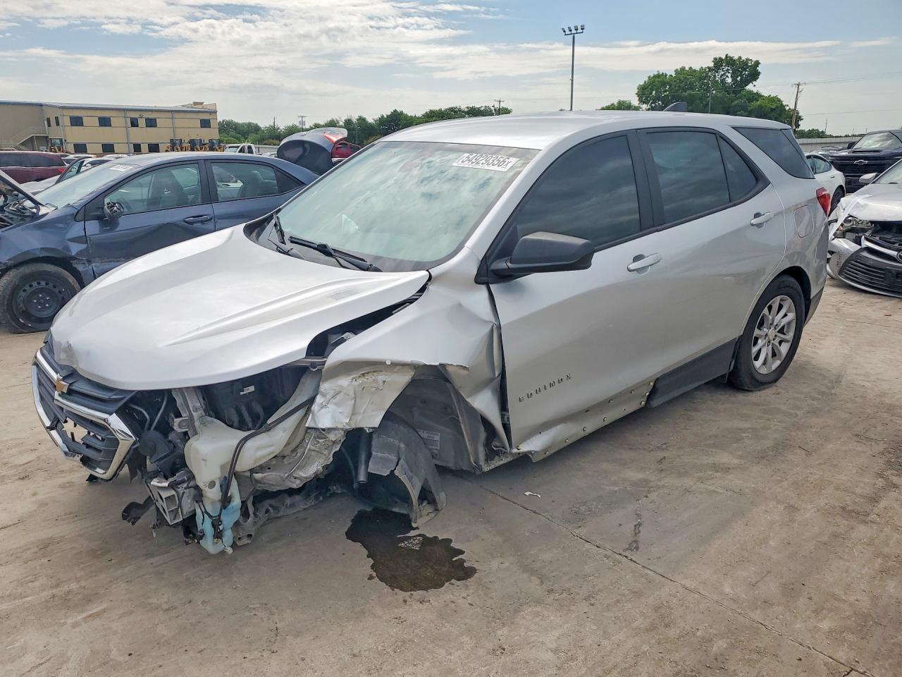 Salvage Chevrolet Equinox Image