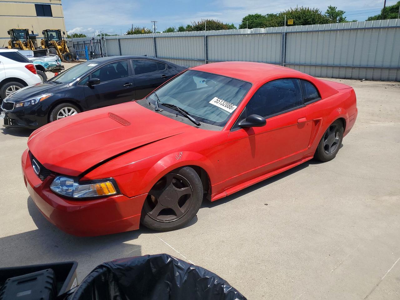 Salvage Ford Mustang Image