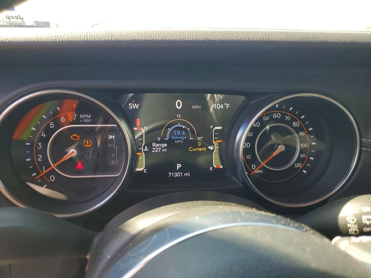 Jeep Wrangler Sahara