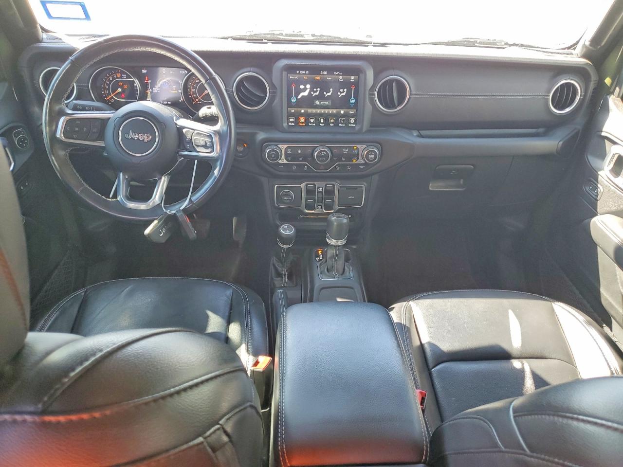 Jeep Wrangler Sahara