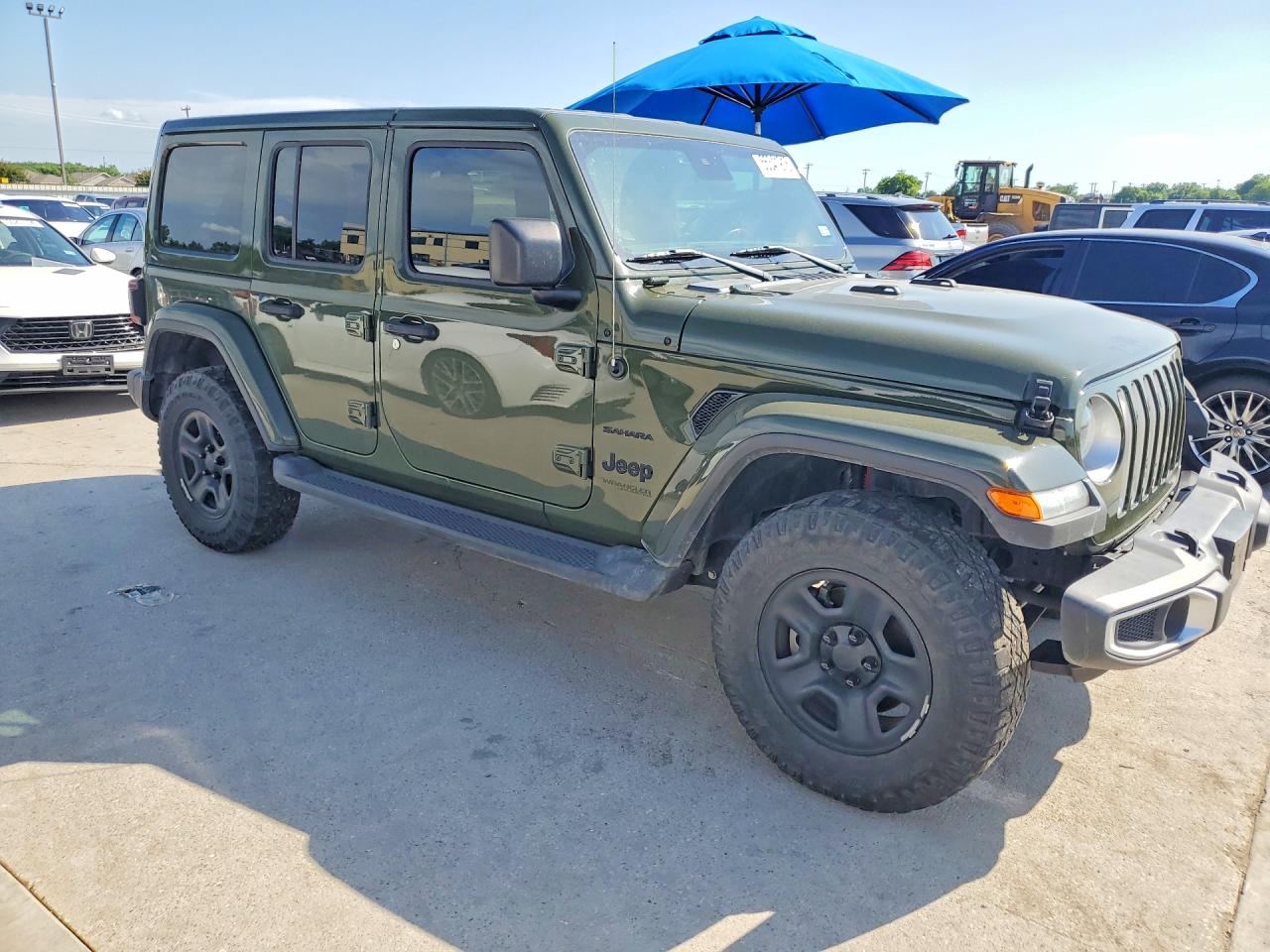 Jeep Wrangler Sahara