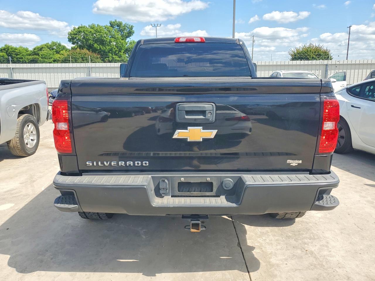 Chevrolet Silverado C1500