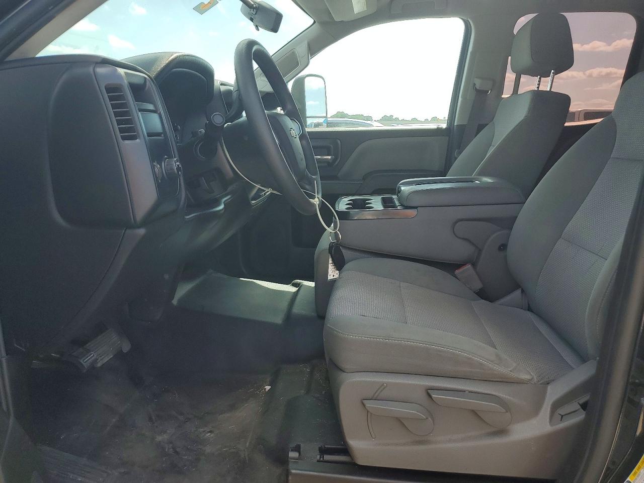 Chevrolet Silverado C1500