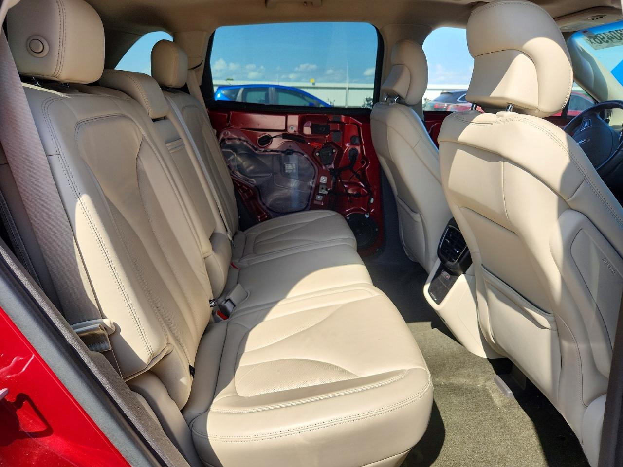 Lincoln MKX Select