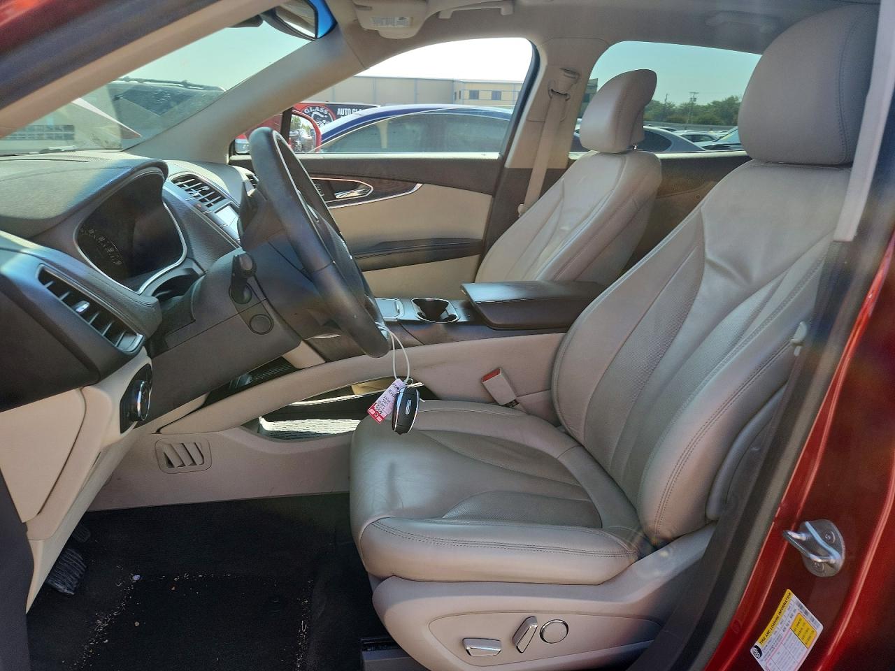 Lincoln MKX Select