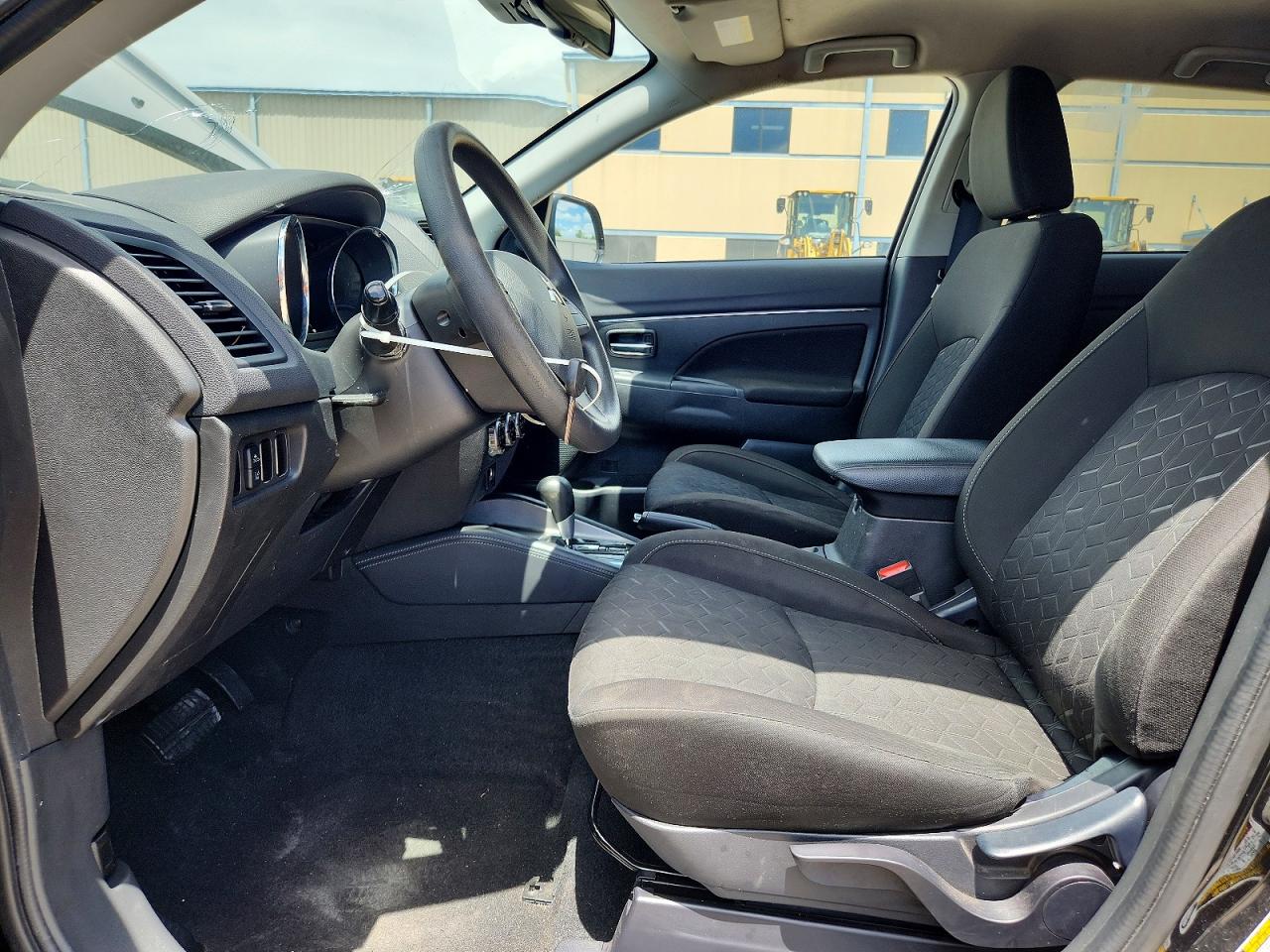 Mitsubishi Outlander S